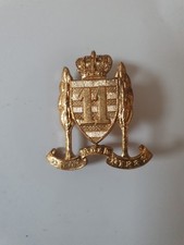 ARMEE BELGE  - INSIGNE DE BERET MILITAIRE  - 11  REGIMENT D'INFANTERIE  -