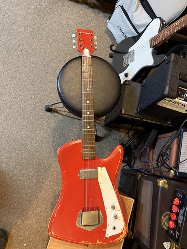 Airline big horn - big, vintage
