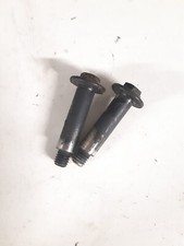 2 vis de roues arrieres - tondeuse toro 20637 - 614650