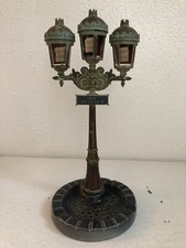 Réverbère Corday, 1952, à trois lanternes.