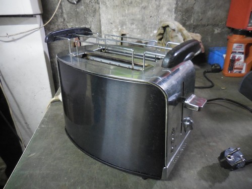 Grille pain russel - pain, hobbs