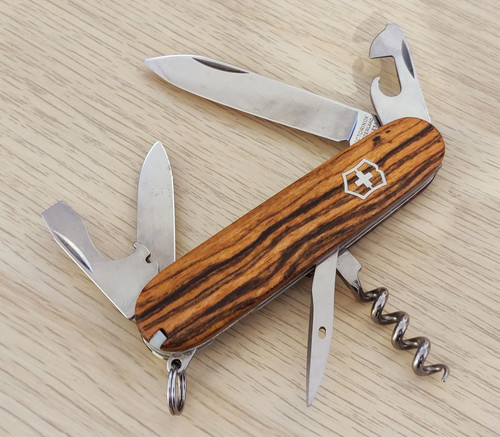 Victorinox swiss army - victorinox, knife