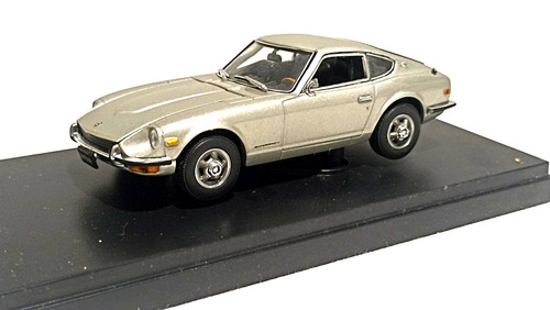Datsun 240 gris - datsun,