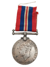 I2/08/25 (REF26753) English Medal Awarded WAR 39/45 WW2 BRITISH Medal