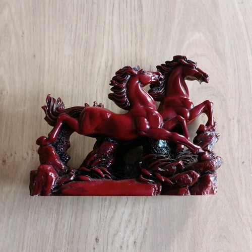Statuette deux chevaux - , au