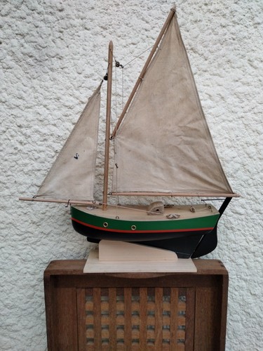 Bateau voilier bassin - bateau,