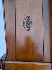 Table basse salon en merisier