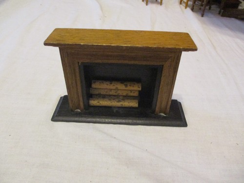 Vintage wood doll house - doll,