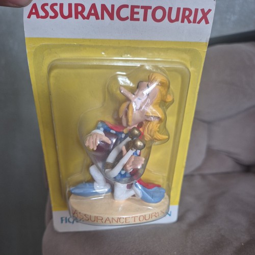 Figurine assurancetourix - figurine,