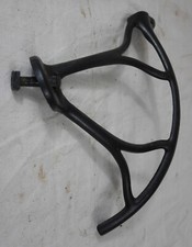 ancienne grille fonte machine