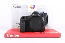 Canon 5D Mark IV + 2 ANS DE