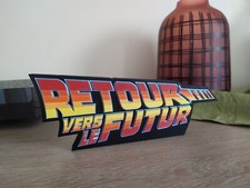 enseigne retour vers le futur à exposer collection film 90's nostalgie