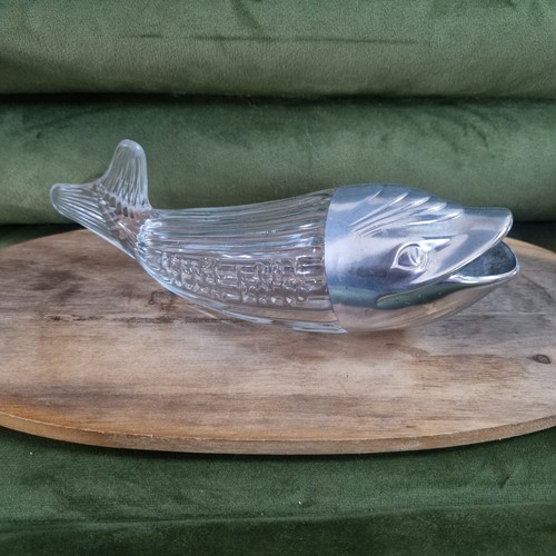 Poisson baleine en - en, verre