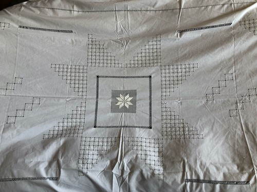 Ancienne grande nappe - grande,