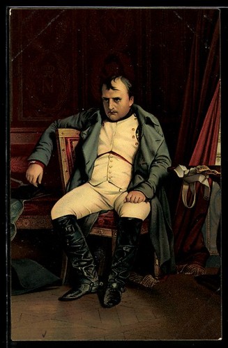 Napoléon est assis