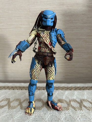Neca predator comic book - predator,