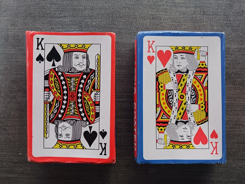 Deux jeux cartes - de, a