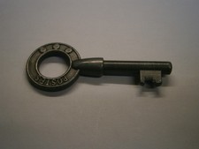 Ancienne clé Dejoie Nantes