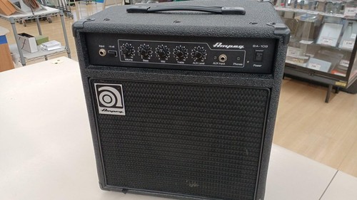 Amplificateur combiné guitare