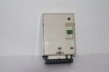 SAUTER KRT 40 F001 RECEIVER RELAY / 2 ORDRES DE TELECOMMANDE A/ 175 Hz