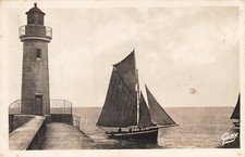 44 LE CRUZIC LIGHTHOUSE - 48886