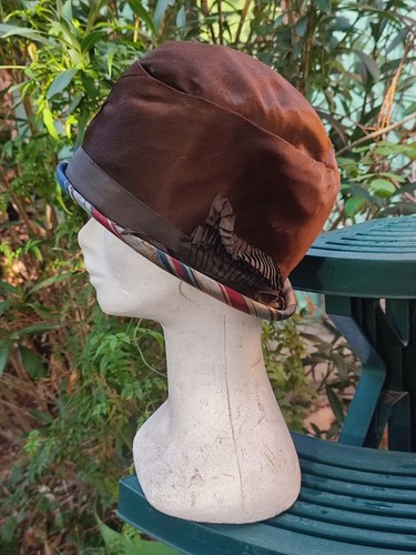 Ancien chapeau cloche - chapeau,