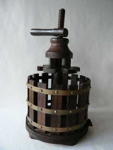 Pressoir bois porte bouteilles - porte,
