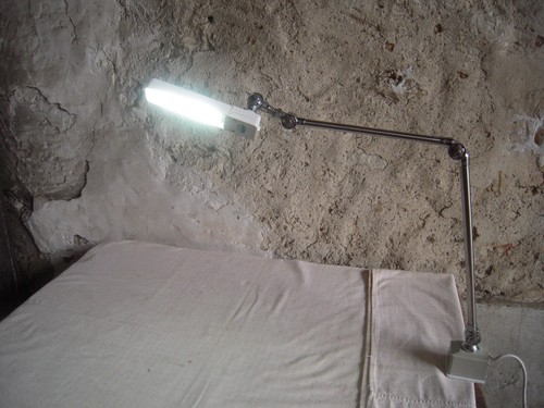 Lampe articulee bras pince - articulee,