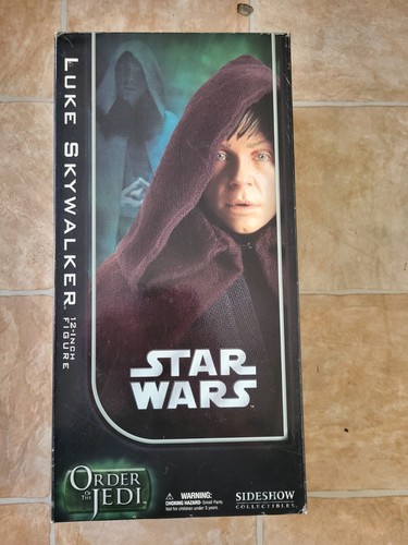 Sideshow collectibles star - collectibles,