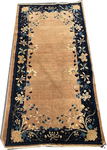 Neuf magnifique tapis - a,