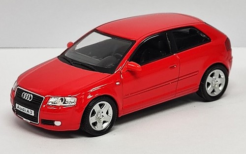 Audi rouge cararama - a3,