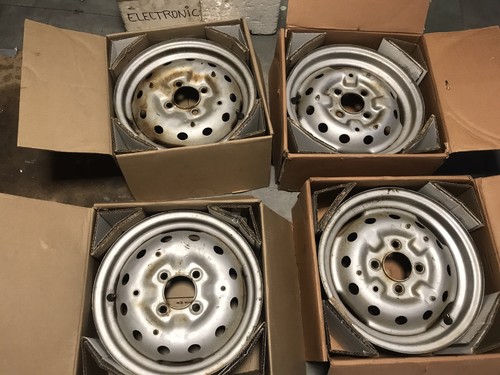 Roues tôles triumph - triumph, tr3