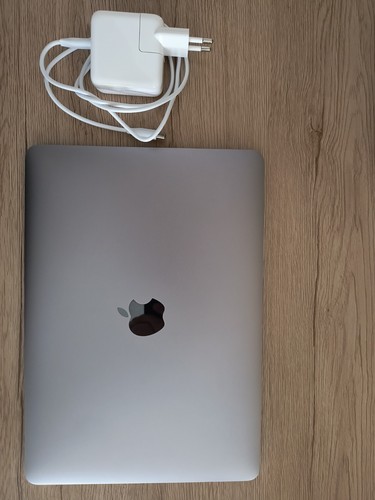 Apple macbook retina 2016 - macbook,