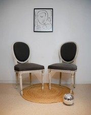 Claude, la paire de chaises