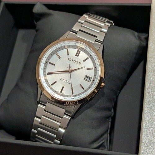 Montre solaire radio pilotée - montre,