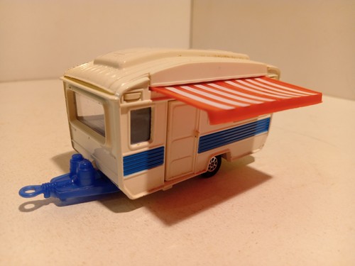 Corgi caravane avec - avec, auvent