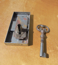 Serrure et Clef pour meuble