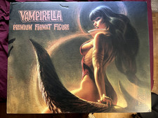 Vampirella Sideshow
