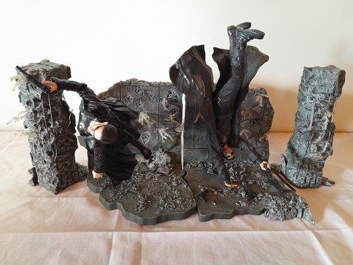 Mcfarlane toys rare diorama - mcfarlane,
