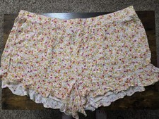 Torrid Shorts Womens 4x Floral