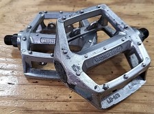 MONGOOSE BMX 9/16" PEDALS 20" 24 26 RACE DIRT FIT 3 PIECE CRANKS MENACE KOS M-1 