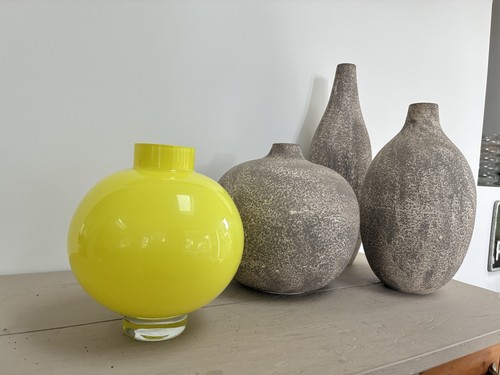 Magnifique vase jaune des