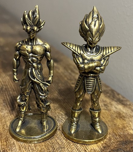 Dragon ball lot figurines - dragon,