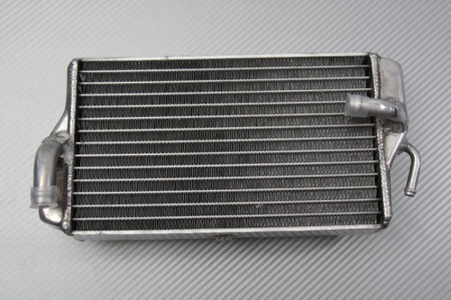 Radiateur eau gauche - d’eau,