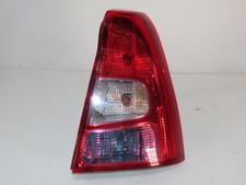 feu arrière droit dacia LOGAN