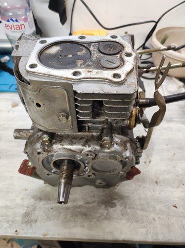 Bas moteur kubota gs130 - bas,