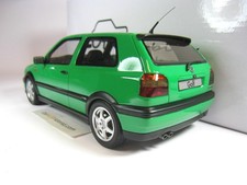 Miniature VW Volkswagen Golf 3