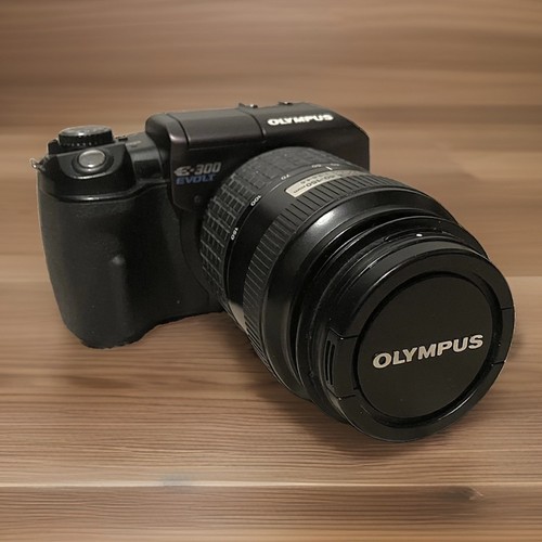 Olympus evolt 300 8mp - evolt,