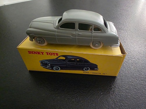 Dinky toys atlas - atlas, ford