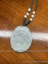 PENDENTIF CHINOIS EN JADE